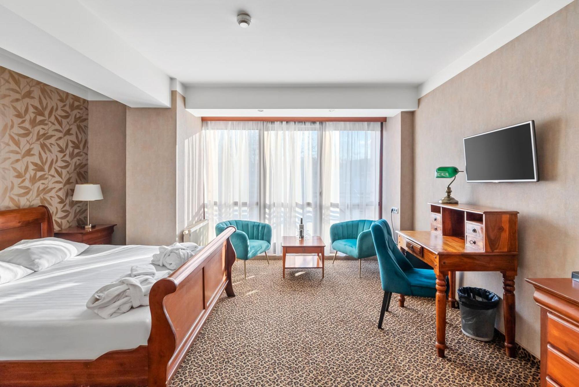 Hotel Diament Vacanza Katowice - Siemianowice Siemianowice Śląskie Exteriör bild