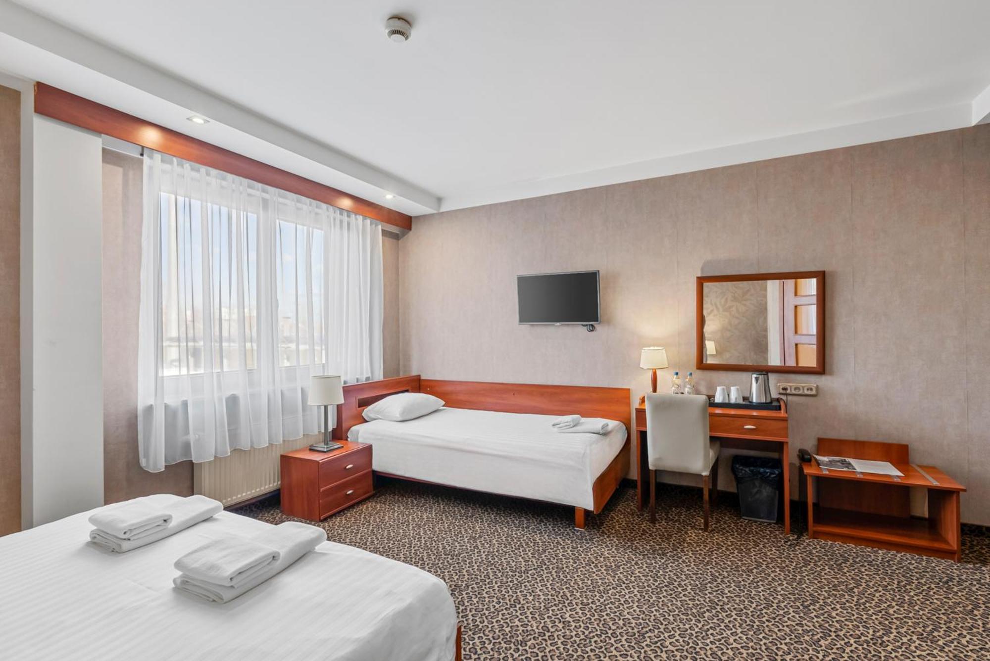 Hotel Diament Vacanza Katowice - Siemianowice Siemianowice Śląskie Exteriör bild